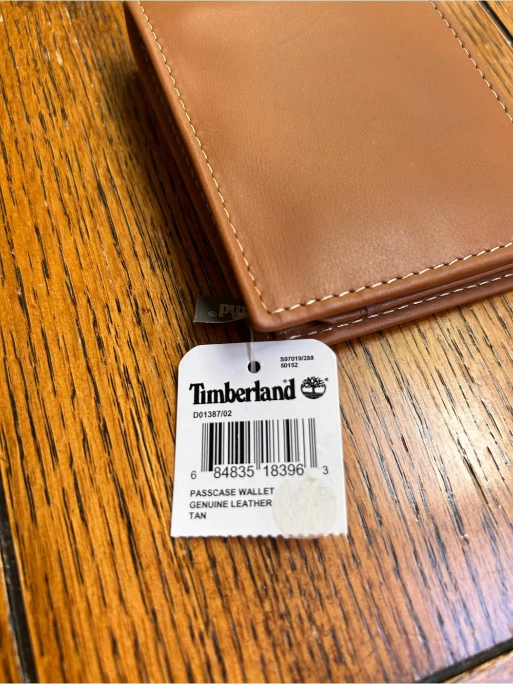 Timberland Tan Leather Bifold Wallet with Embossed Tree genuine leather
